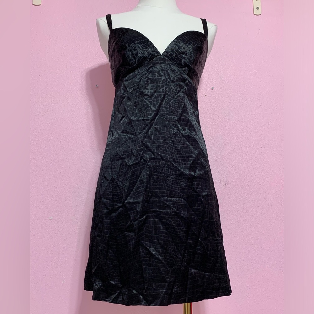 VTG Guess black mini dress - size 3 - Picture 2 of 11